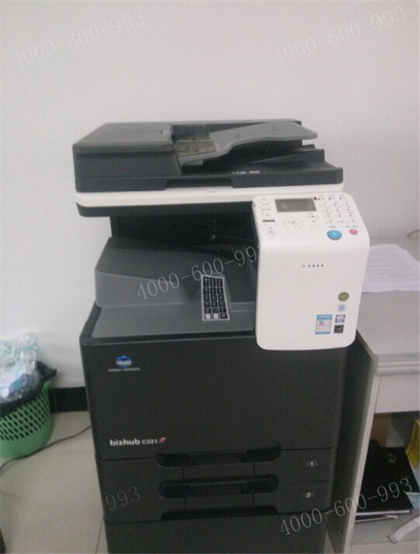 科頤辦公給圖文店安裝的柯尼卡美能達彩色復印機C221